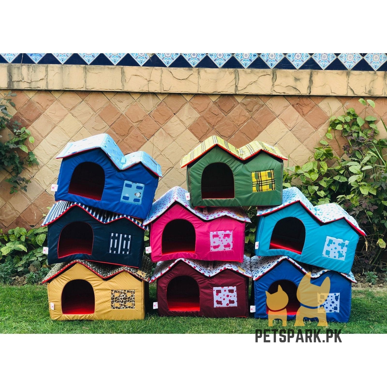 Cat House Foam for Large Cats pets-park-pk