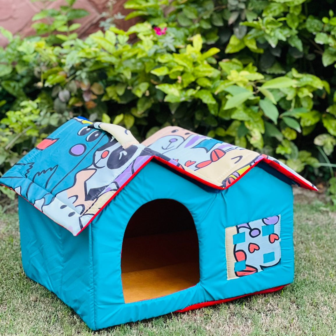 Cat House Foam for Large Cats pets-park-pk